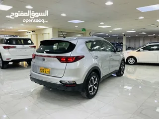  5 KIA SPORTAGE 2019 (Oman Car)