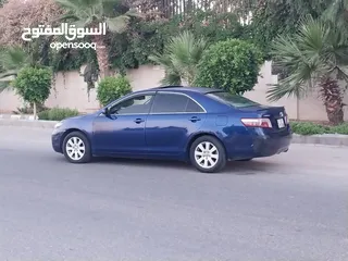  30 تيوتا كامري لون كحلي مميز فحص 4 جيد فل الفل بفتحه بسعر مغري قابل للبدل
