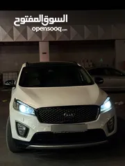  1 كيا سرينتو