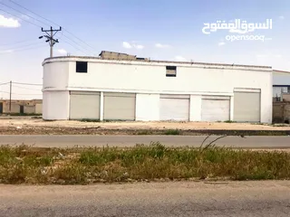  2 مخازن ومحلات ومستودعات للإيجار في مدينة المفرق - المنطقة الصناعية