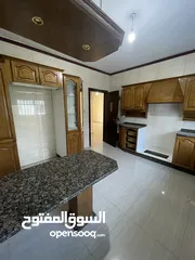  12 شقه طابقيه مميزه للايجار 180 متر/ ضاحية الياسمين / اسكان التلفزيون/خلف الشرطه النسائيه