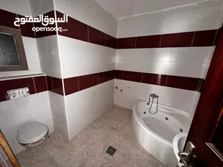  6 شقه للبيع الطيره بالقرب من مدرسه زياد ابو عين