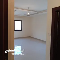  17 طريق المطار لم تسكن سوبر ديلوكس شقه فارغه للايجار + 240 متر 5 غرف نوم ـ 2 ماستر