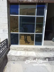  17 وتركيب السيكوريت والشور بوكس وجميع أعمال الزجاج والألمنيوم بجودة عالية"