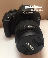  1 كاميرا كانون 2000d للبيع, استعمال خفيف . تشمل الكرتونة الشاحن وشنطة لحمل الكاميرا + الوصل