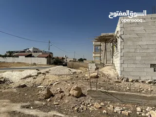  1 للبيع بيت عظم
