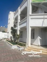  7 مبنى تجاري للايجار داخل طرابلس