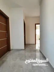  17 روف للبيع – بيتونيا / جاهز للسكن
