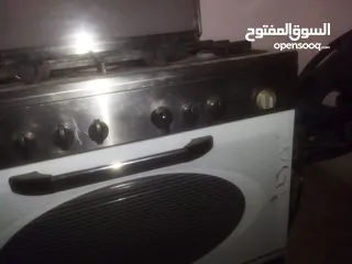  4 يونيفرسال ايطالي مستعمل بحالة الوكاله