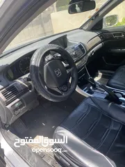  8 هوندا اكورد 2017 بحالة ممتازة استخدام خفيف جداً