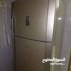  2 ثلاجة للببيع نوع شارب