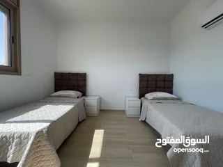  26 فلل فكتوريا