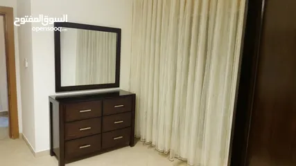  1 شقه مفروشه في ام اذينه للأجار
