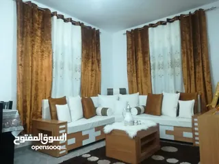  6 بيت مستقل للبيع