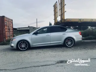  4 اوكتافيا بنزين 1400جيرعادي