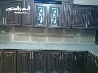  10 شقه للبيع ابونصير مطله على شارع الاردن