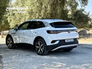  8 فولكسفاغن ID4 فحص كامل وفل بانوراما متحركه بسعر مغري كاش واقساط بدفعه 3000 دينار