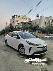  1 تويوتا بريوس 2021