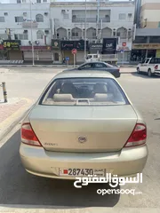  2 Nissan Sunny 2007