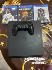  1 Playstation 4 Slim good condition + controller in very good condition + 3 Games