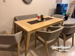  1 Dining Table 6 Seater from Home R Us