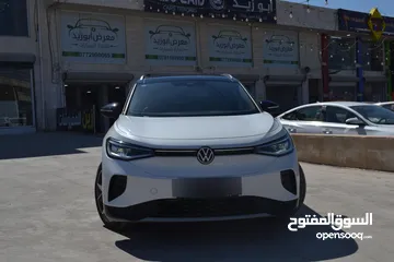  5 VOLKSWAGEN ID.4 CROZZ  PRO BIANO BLACK  2023 لون لؤلؤي فحص كامل