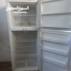  2 ثلاجه جنرال ديلوكس ثلاجه 22 قدم كامل اكسسوارات تبريد وتجميد ممتاز تبريد هواء 100% عمان ام نوار