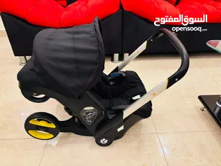  2 عرباية بتتحول لكرسي بحالة جيدة جدا بس بده الفرش دراي كلين