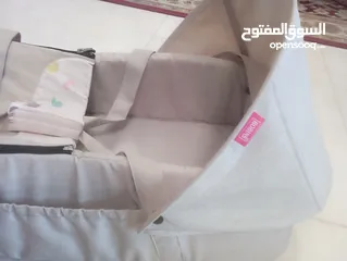  4 كوت بيبي شبه جديد ماركه روبنز