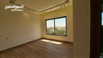  17 شقة شبه مفروشة للايجار في عبدون  ( Property 38438 ) سنوي فقط