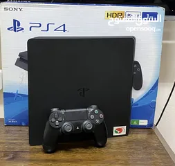  3 PlayStation 4 (3 consoles used) بلايستيشن 4  (3 أجهزه مستعمله)