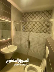  7 شقة مميزة جدا للإيجار طابق ارضي بسعر مميز شقة شبه لم تسكن