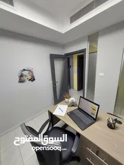  8 مكاتب مفروشة للايجار لإصدار رخصة مهن وعقود إيجار - دوار الواحة شارع المدينة المنورة عمان