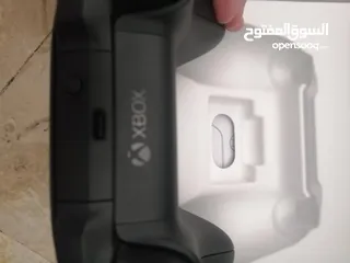  6 XBOX controller  with rechargeable battery