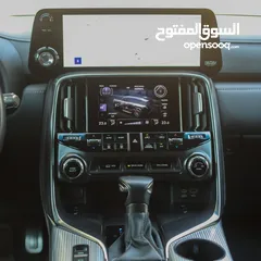  7 لكزس ال اكس 600 اف سبورت 2022 زيتي