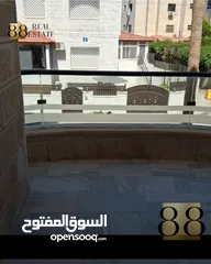  7 شقة فارغة للايجار السنوي (أم السماق)