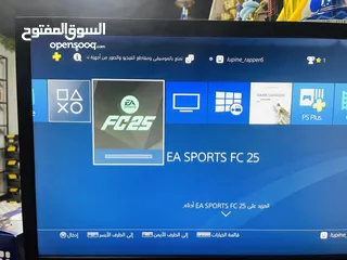  2 متوفر بلاستيشن فور سليم مع ايدتين جداد نازل عليه فيفا 25