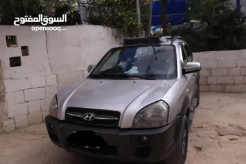  4 جب هونداي توسان للبيع بسعر مغري