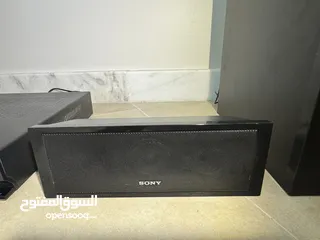  4 نظام صوت سوني DVD مع كامل ملحقاته