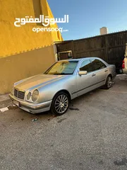  2 مرسيدس E200 1998 للبيع