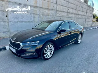  8 سكودا اوكتافيا 2020 ترخيص 2021 السعر : 125000 كاش  مع امكانية البدل