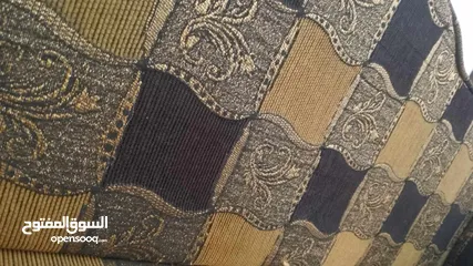  5 اثاث غرفة جلوس كاملة بحاله جيده جدا