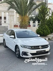  6 Volkswagen E-bora  2019 ماشية 44 ألف