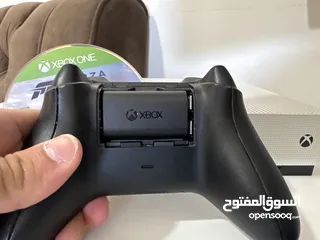  6 اكس بوكس ون إس  و كنترولر و سيدي و شاشه