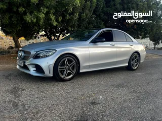  17 ‏مرسيدس C200 لون سلفر بانوراما كتAMG فل أوبشن فحص كامل بدون أي حوادث كاش أو أقساط