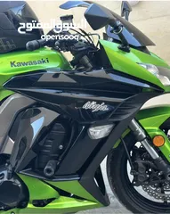  2 Kawasaki 1000