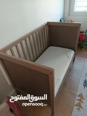  2 سرير  اطفال ikea بحال ممتاز