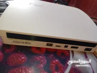  3 جهاز بلايستيشن 3 اخو الجديد لون ابيض مميز معدل 22 لعبه  من أفضل الاعاب الجديد والمتعه  استعمال شخصي