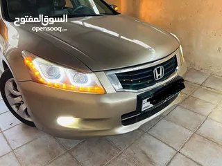  8 Honda Accord 2008