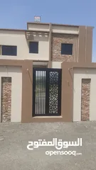  1 للبيع منزل جديد في ولاية صحم مقابل مركز الشرطة